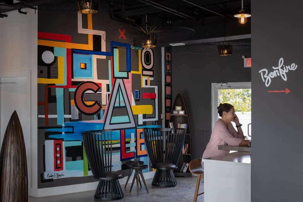 The Locale Hotel Grand Cayman George Town Felszereltség fotó